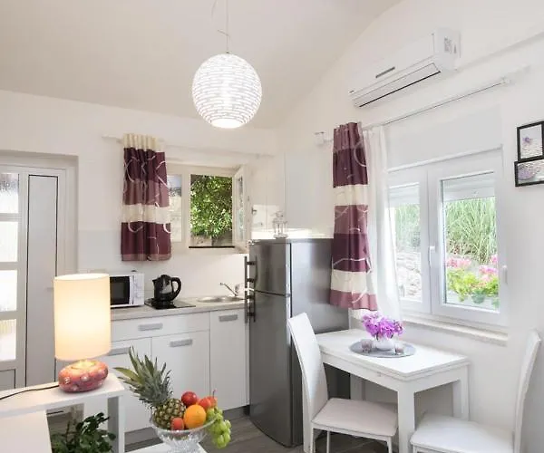 Ana Apartman