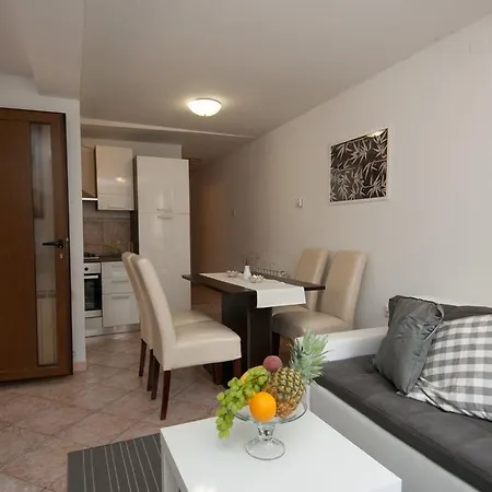 Apartman Ana Abbázia